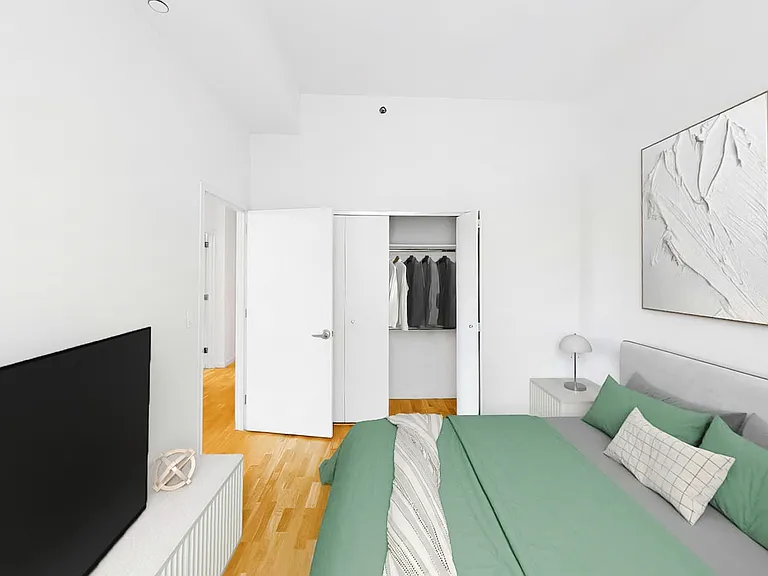 1501 Lexington Ave #6N — Photo 3