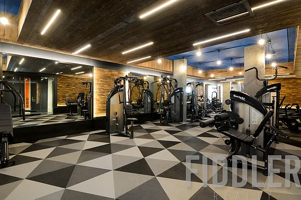 Rented by The KCI Group | media 6