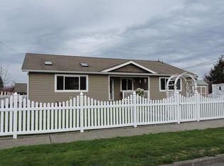 482 Park Ave, Buckley, WA 98321
