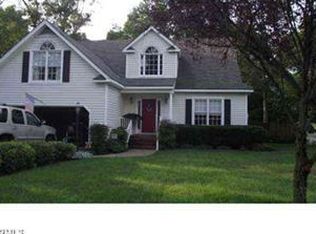 9018 Little Joselyn Dr, Mechanicsville, VA 23116
