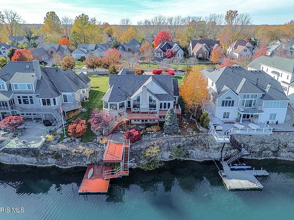 4th image of 3209 Deep Water Ln