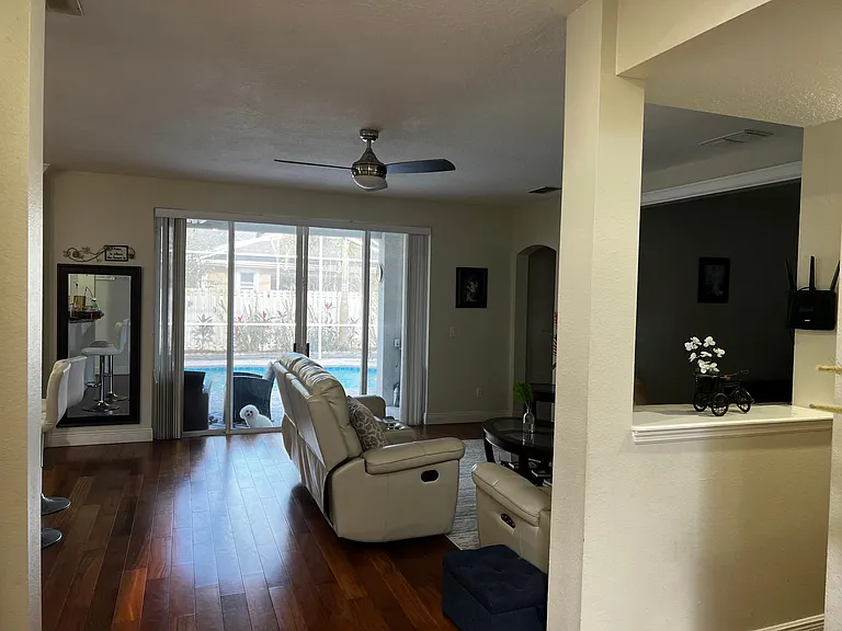 8019 Glitter Ct — Photo 2