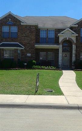 2nd image of 1428 Knob Hill Dr