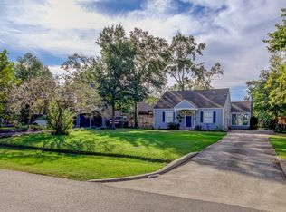 713 Sue Barnett Dr, Houston, TX 77018