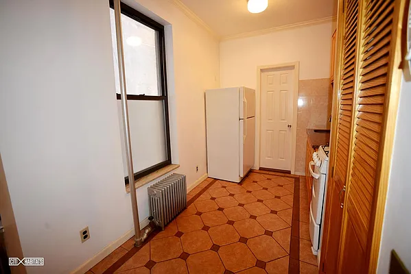 Rented by Citi Habitats | media 22