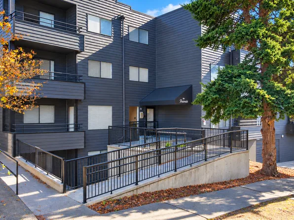Francis Apartments, 3636 Francis Ave N APT 1, Seattle, WA 98103