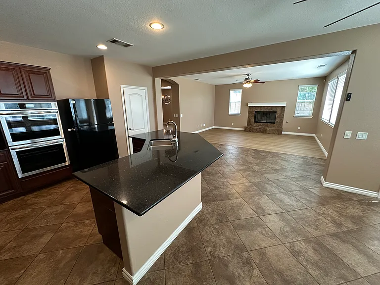 12781 Wine Cellar Ct — Photo 12