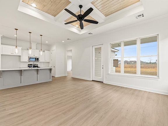 5th image of 280 Hines Dr