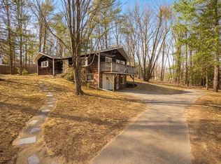 4 Skyline Drive, Essex, VT 05452