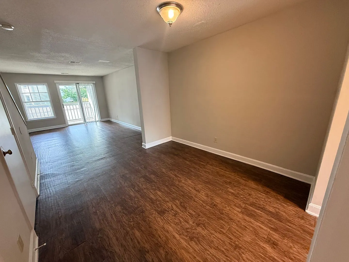 Spacious 2 Bed 2 Bath Town Home Near Ncsu Available Now! Lease Now And Get One Month Free! — Photo 3