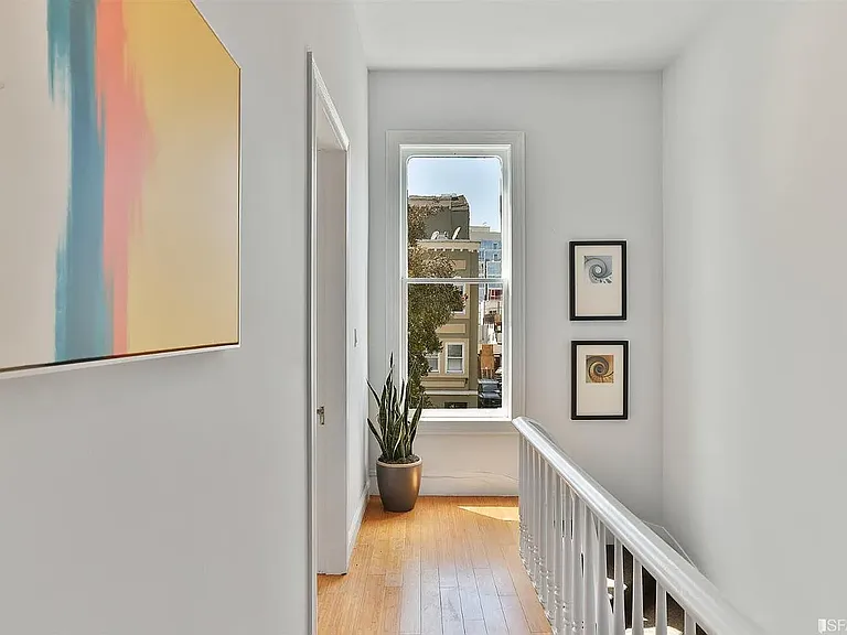 685 Capp St — Photo 10