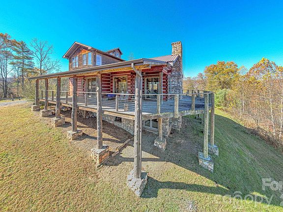 2nd image of 2381 Little Pine Rd