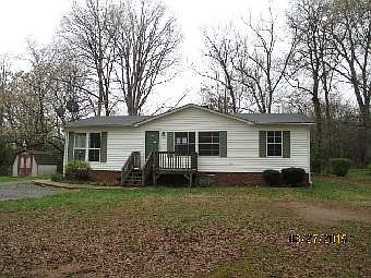 1st image of 2119 2nd St