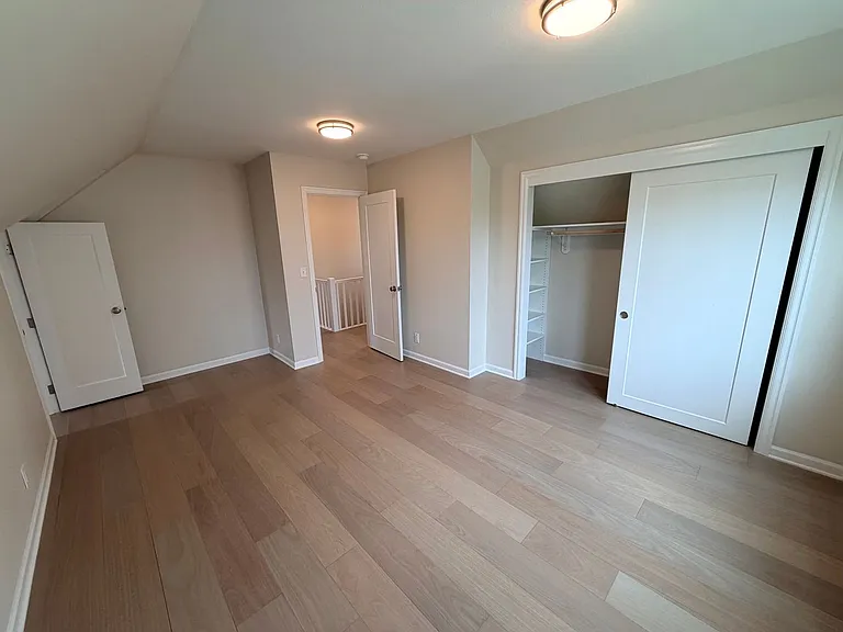 7607 N Interstate Ave — Photo 15