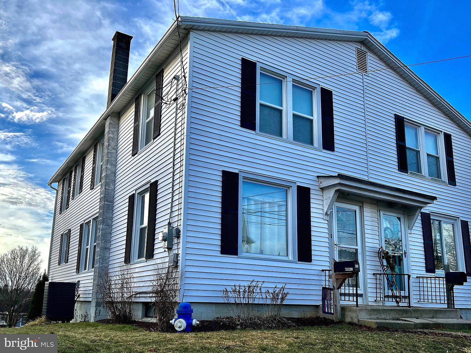 922 Broad St, Akron, PA 17501 Zillow