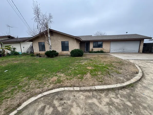 2433 W Clemenceau Ave, Caruthers, CA 93609