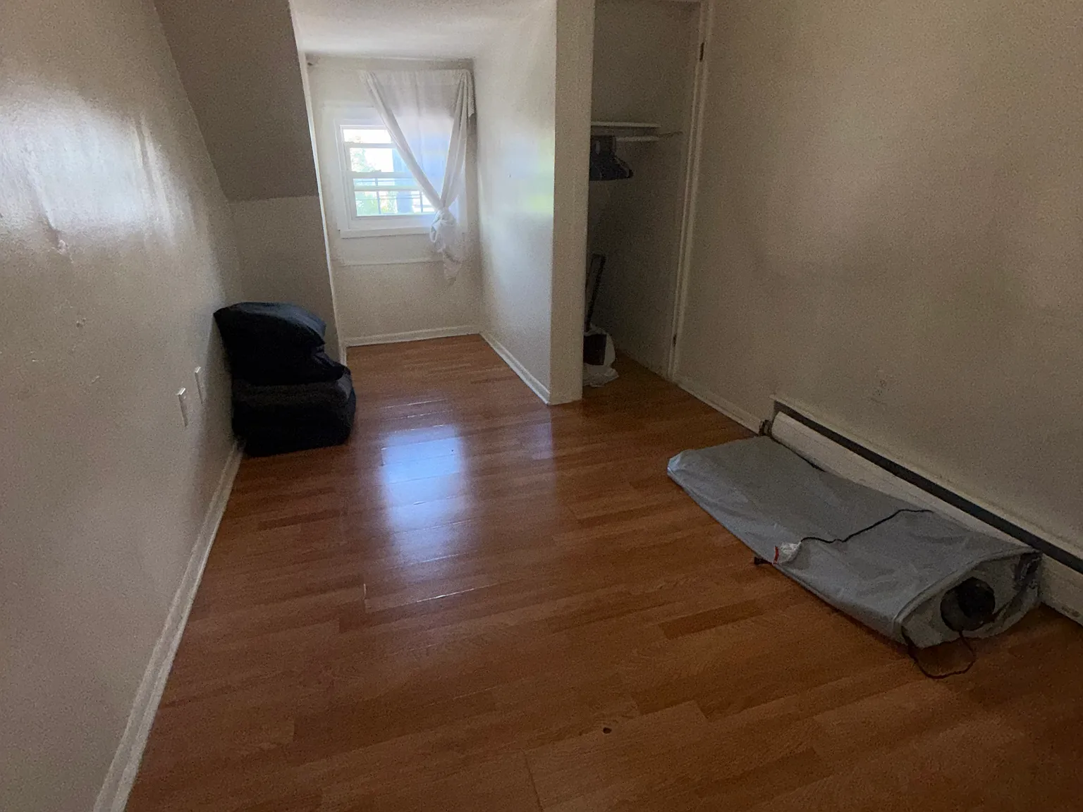 2 bed, $1,350 — Photo 4
