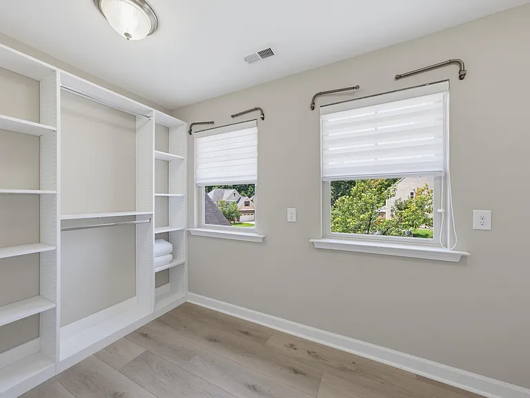 619 Laurel Berry Ct — Photo 24