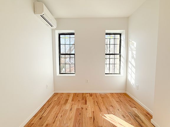 5th image of 128 Thomas S Boyland St APT 2