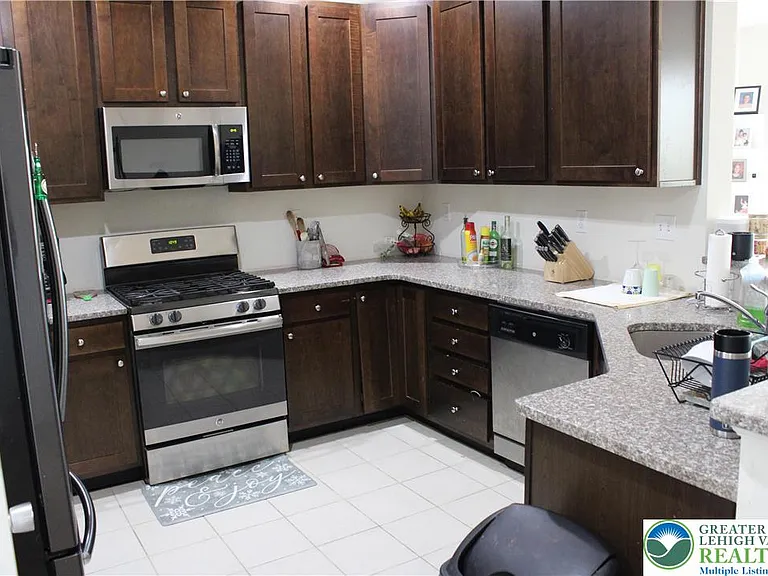 260 Snapdragon Way — Photo 4