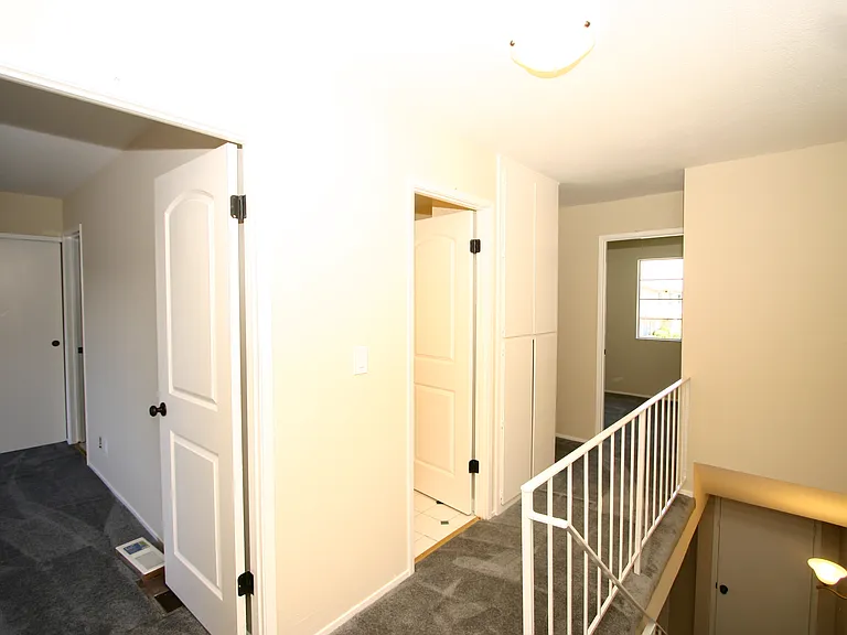 5470 Don Diablo Ct — Photo 16