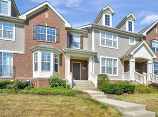 362 S Prospect Ave, Bartlett, IL 60103