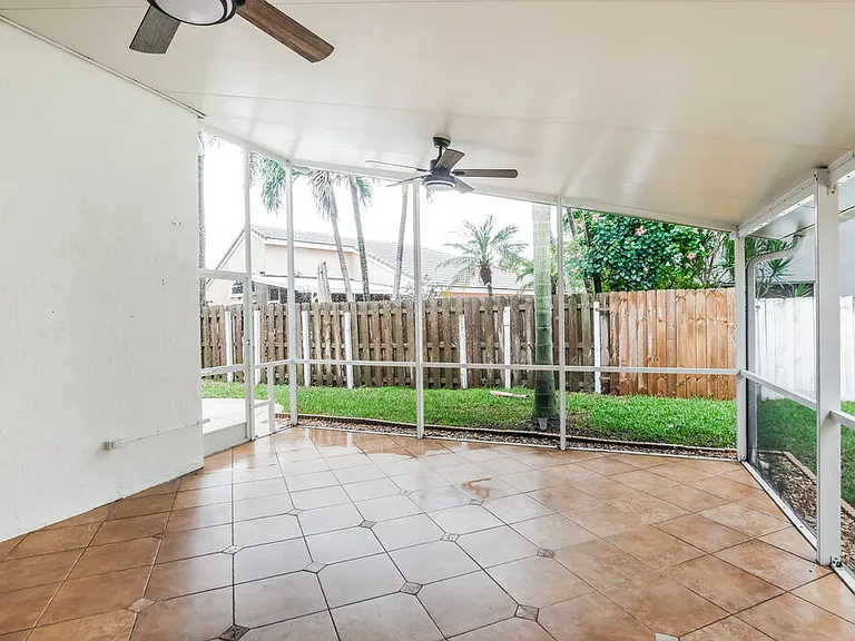 5365 NW 54th St — Photo 9