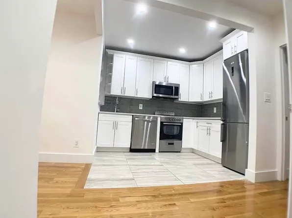 100 West 138th Street image 1 of 13