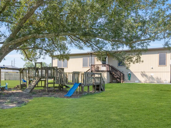 5606 Claude Viator Rd, New Iberia, LA 70560