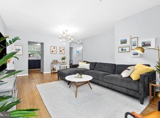 2000 Pawlet Dr, Crofton, MD 21114