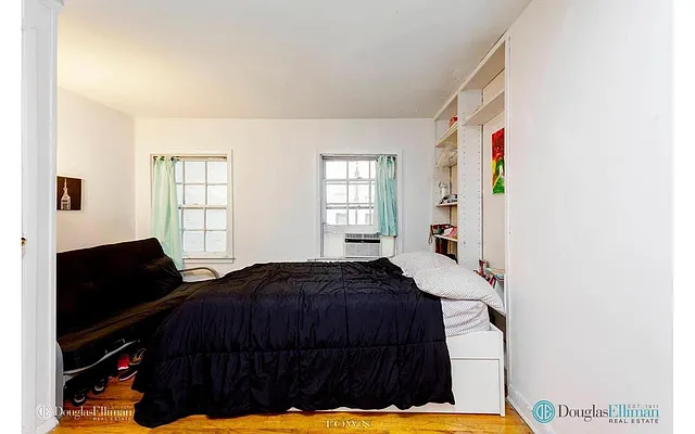 Rented by Douglas Elliman | media 15