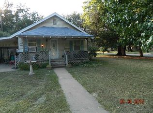 1803 Broadway St, Winfield, KS 67156