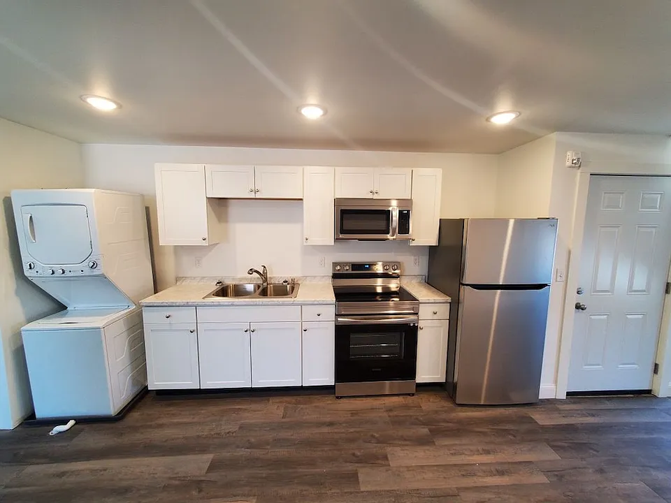 308 Hill St #5