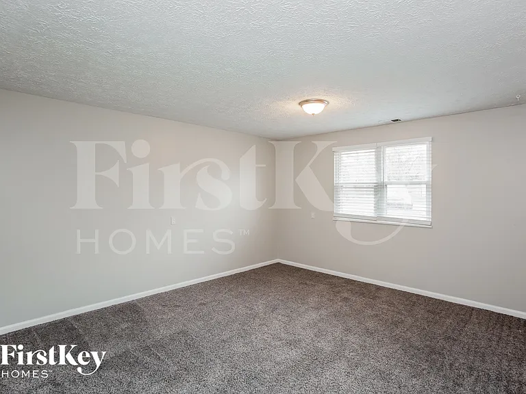 418 Andrea Dr — Photo 7