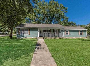 3925 Charlton Ave, Waco, TX 76711