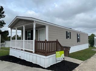 724 Creek Ridge Rd TRAILER 27, Greensboro, NC 27406