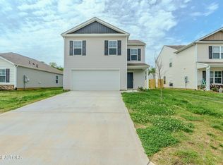 9518 River Cane Rd, Mascot, TN 37806