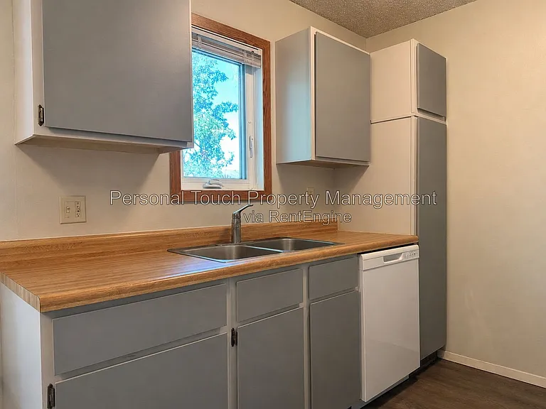 3079 22nd St S — Photo 9
