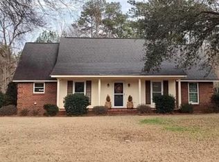 1450 E Overbrook Rd, Millbrook, AL 36054