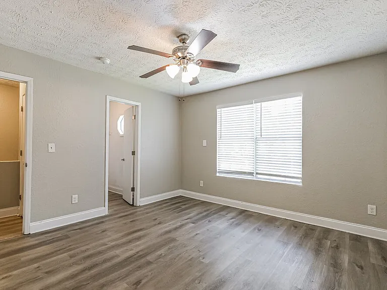 2959 Sugarcreek Ln SE — Photo 10