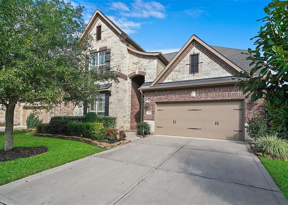1st image of 27814 Hunters Rock Ln