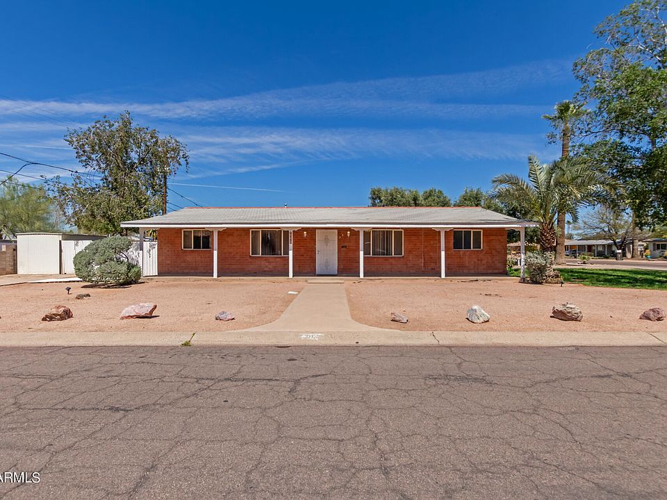1st image of 202 E ORANGE Drive