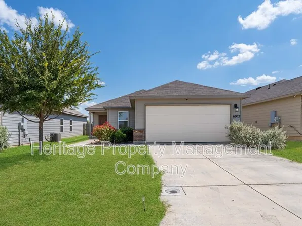 6922 Phoenix Path, Converse, TX 78109