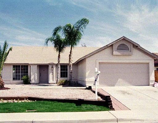 1st image of 943 N SHANNON Circle
