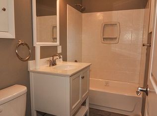 1800 Ravinia Rd, West Lafayette, IN 47906