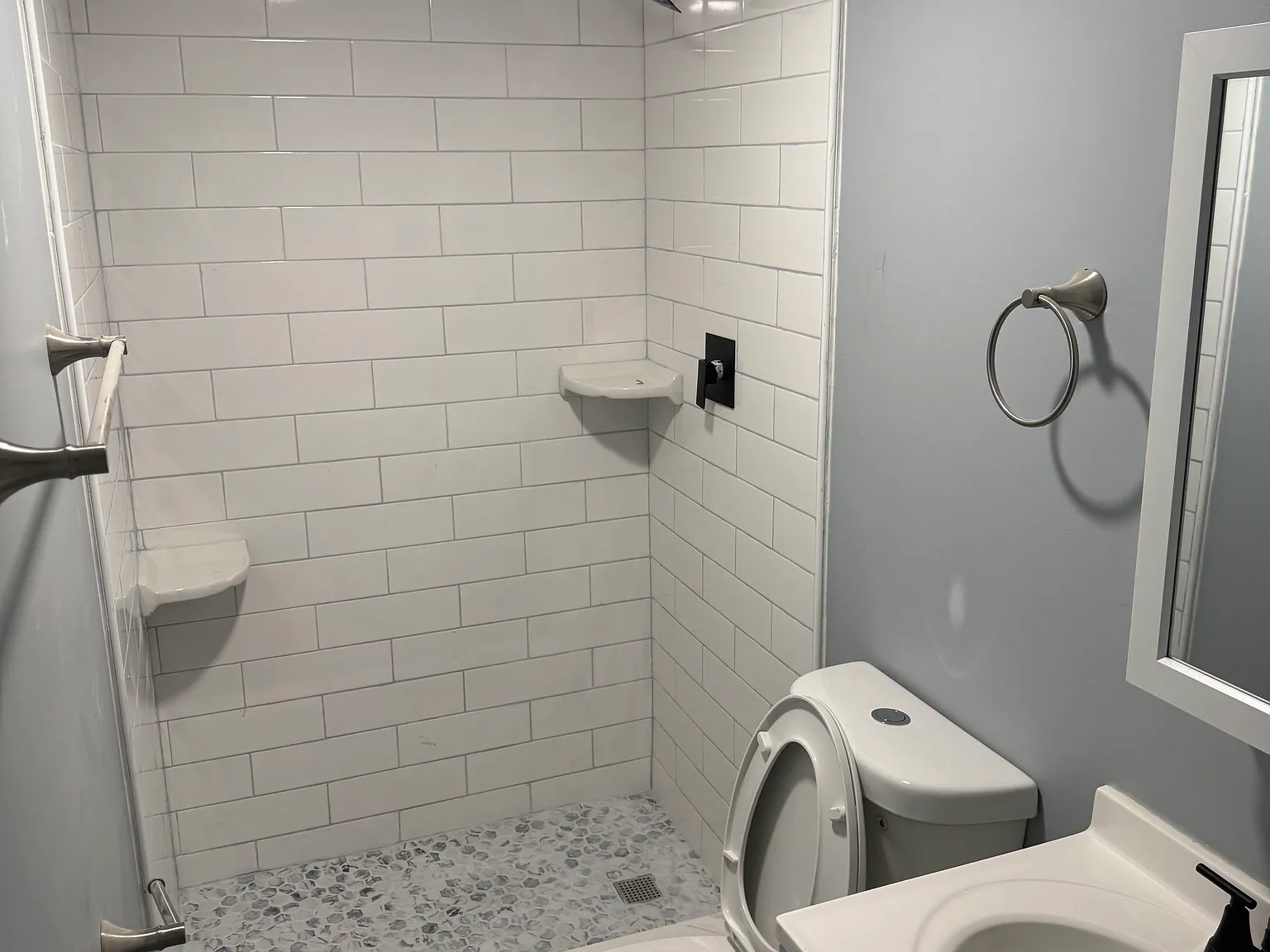 Sprio Investments 430 S. Harvey — Photo 3