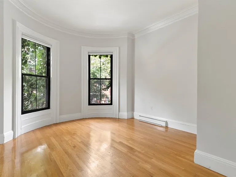 182 W Brookline St #3 — Photo 15