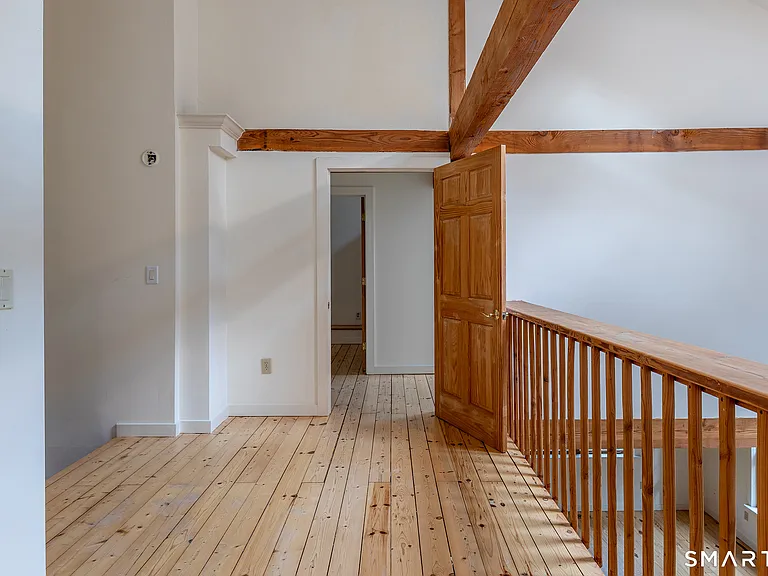 38 W Mountain Ln — Photo 12