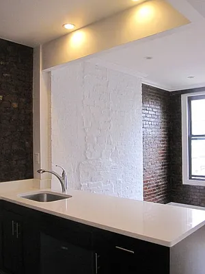 Rented by Sky Management | media 20