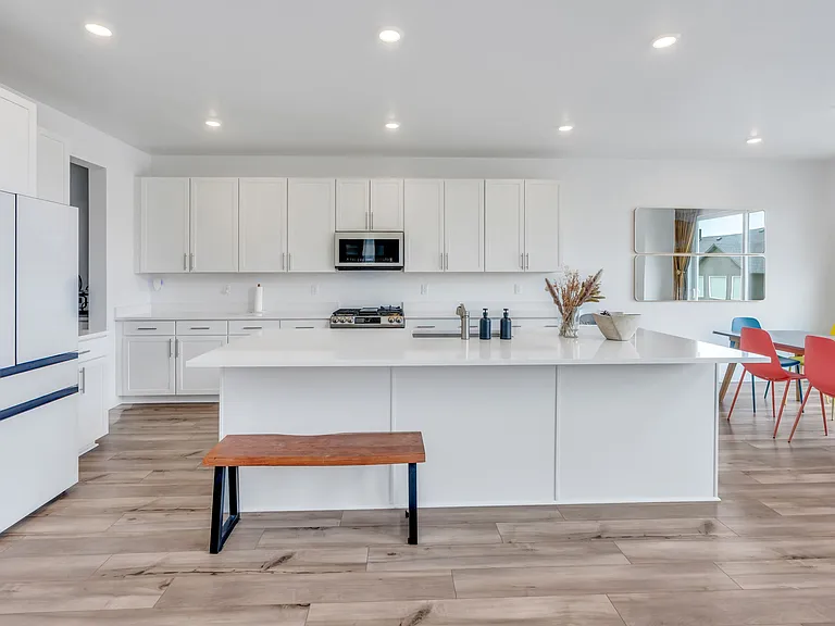 3218 S Hollow Way — Photo 4